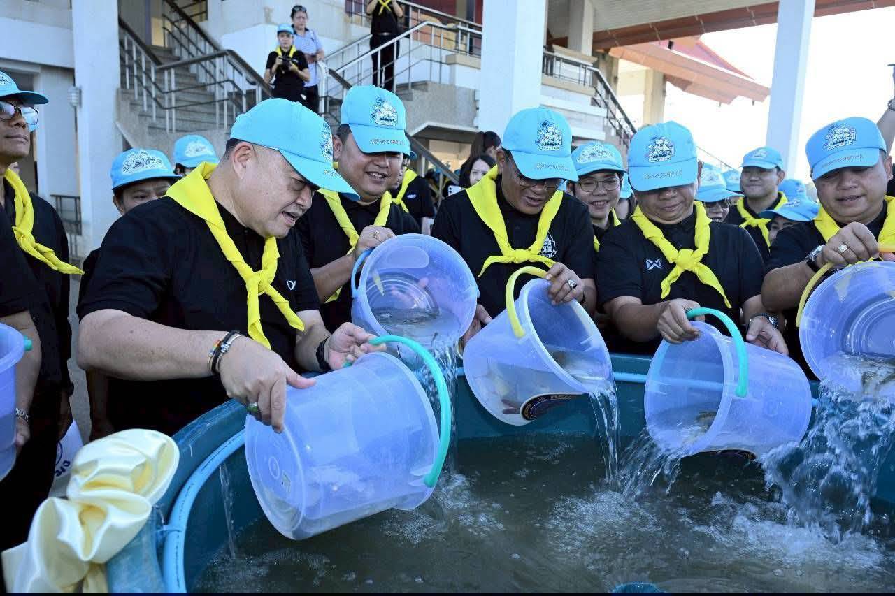 title - ส.ป.ก. เข้าร่วมโครงการจิตอาสาพัฒนา กระทรวงเกษตรและสหกรณ์ “เราทำความดี ด้วยหัวใจ”เนื่องในโอกาสวันคล้ายวันพระบรมราชสมภพ พระบาทสมเด็จพระบรมชนกาธิเบศร มหาภูมิพลอดุลยเดชมหาราช บรมนาถบพิตร วันชาติ และวันพ่อแห่งชาติ 5 ธันวาคม 2568 ณ ศูนย์ส่งเสริมและพัฒนาอาชีพเสริมนอกภาคการเกษตร